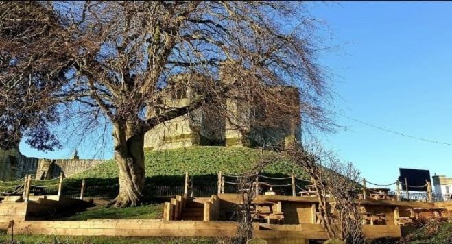 The Sun Hotel Warkworth Dış mekan fotoğraf