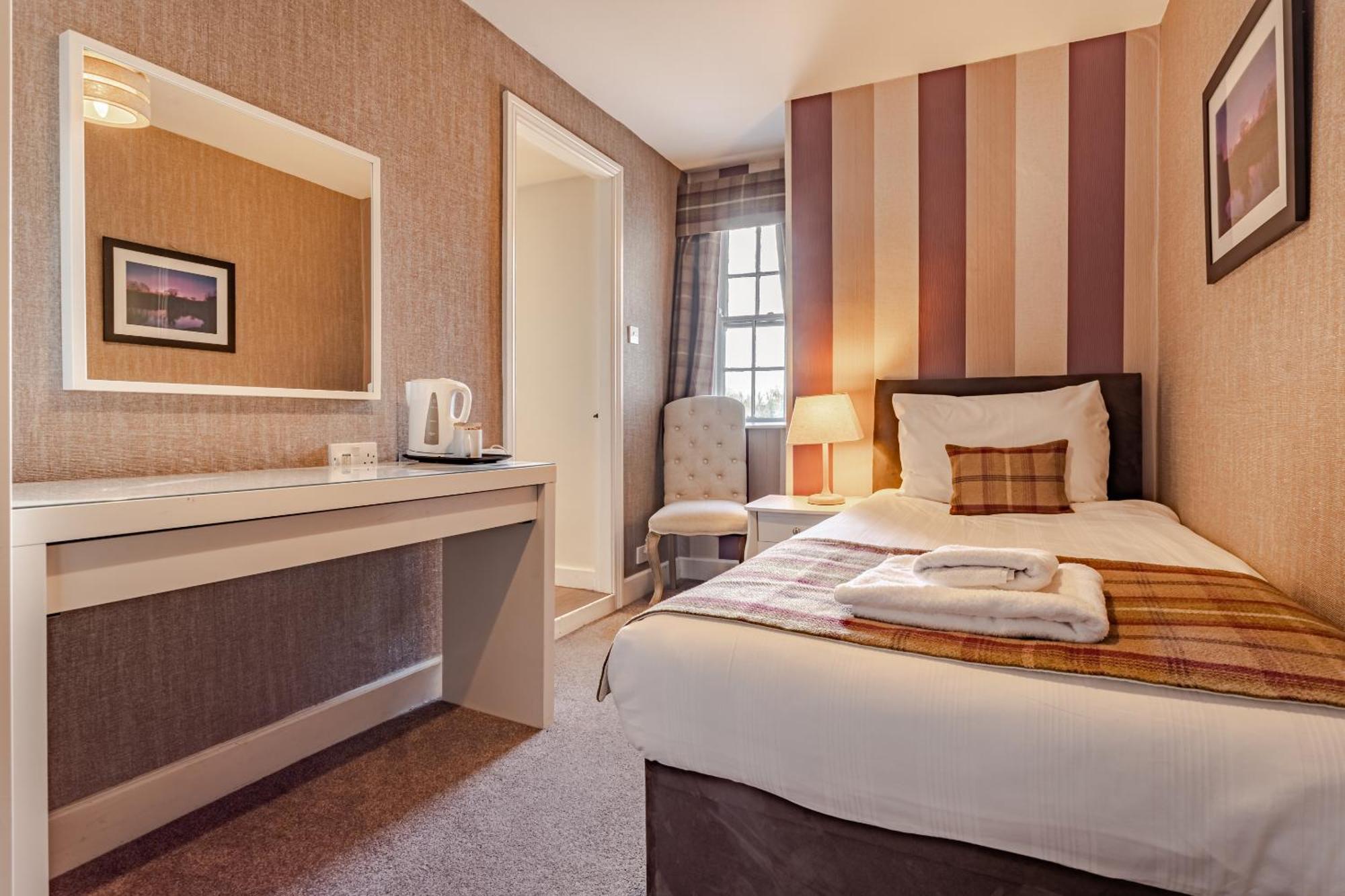 The Sun Hotel Warkworth Oda fotoğraf